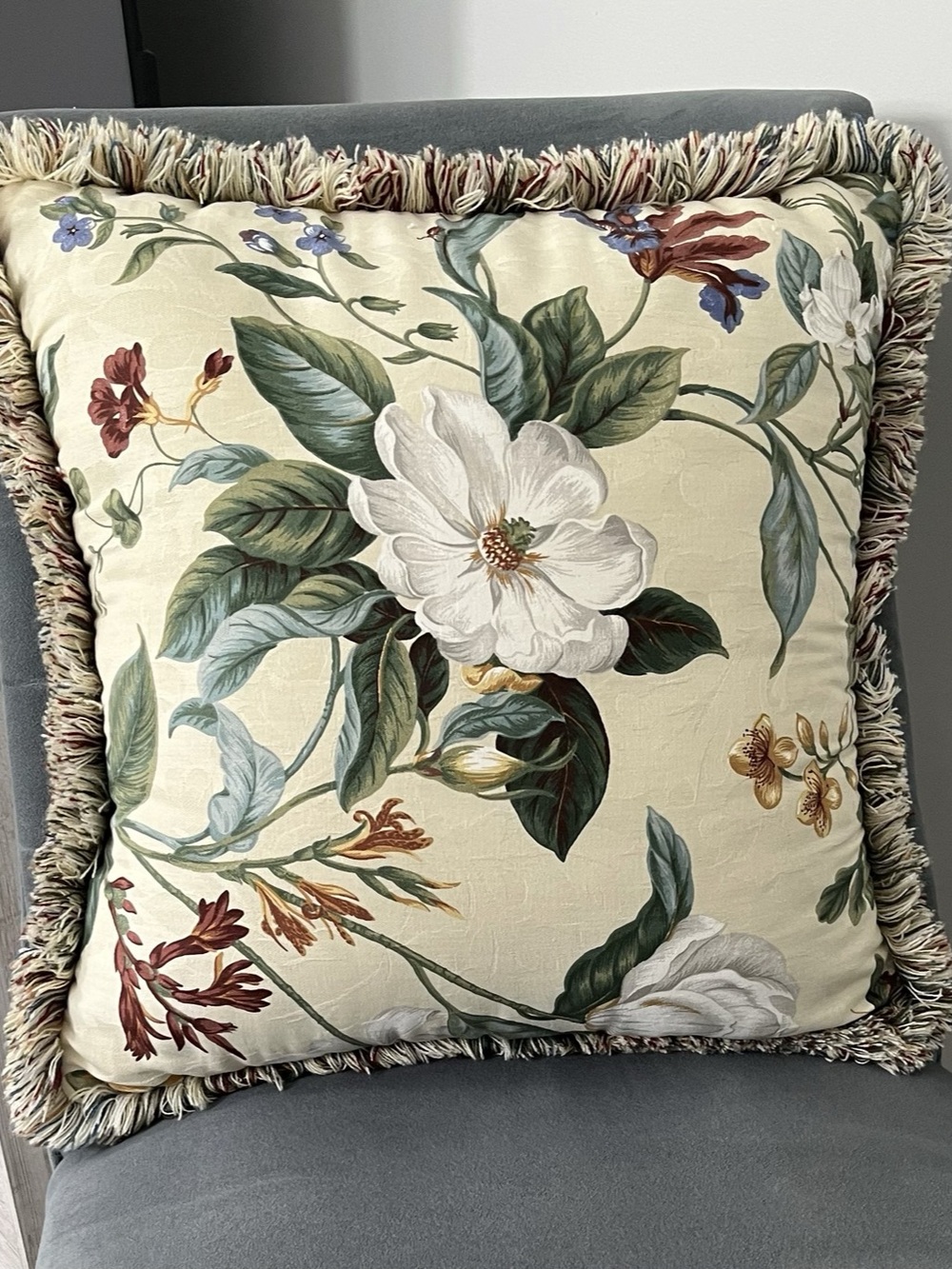 Williamsburg Floral Accent Pillow Set of 2 110in Cream & Green